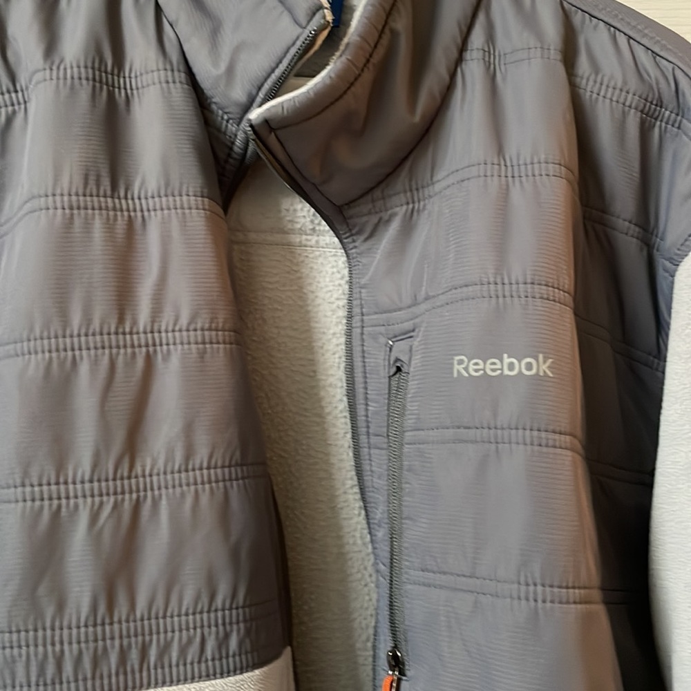 Men’s Reebok fleece jacket - Picture 2 of 6